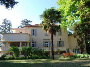 Lovely Cottage in Valr as with Swimming Pool